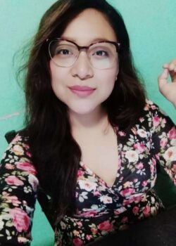 Se hace la tímida y es una zorrita cuando estamos solos 10